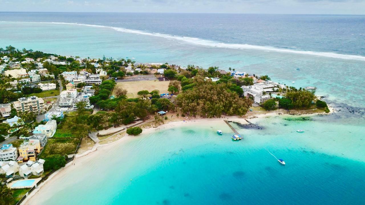 Villa Bella Charming Beachfront Guesthouse Blue Bay Exterior foto